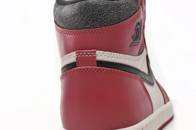 Kicktheory Jordan Lost 1 High Found and DZ5485-612 OG Chicago Retro 0825